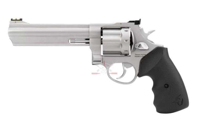 Nerezový osmiranný revolver Taurus 608 Competition s 6palcovou hlavní v ráži .357 Magnum.