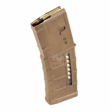 Zásobník Magpul PMAG M3 na 30 ran v barvě Coyote s průhledným oknem pro kontrolu nábojů.